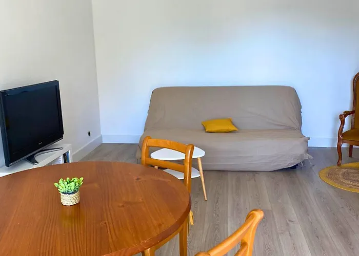 Apartment T2 Entre Et *